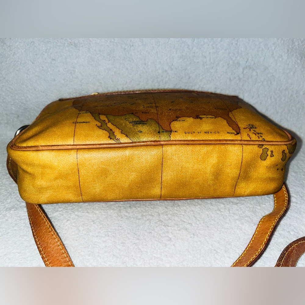 Alviero Martini World Map Crossbody Bag - Picture 13 of 15